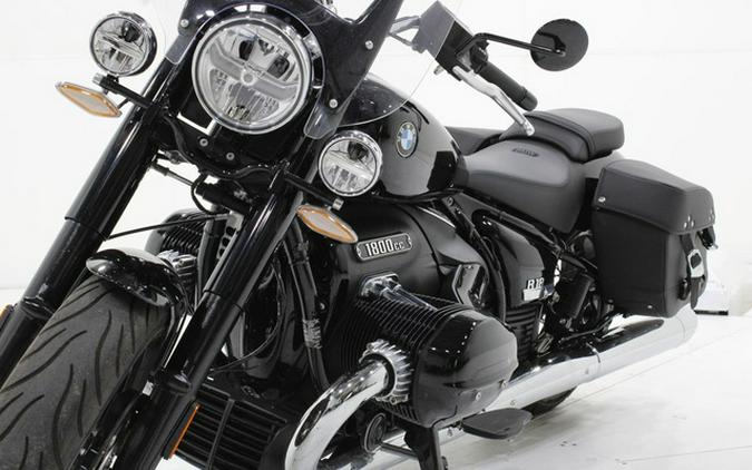 2023 BMW R 18 Classic Black Storm Metallic