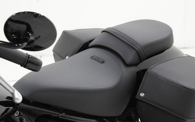 2023 BMW R 18 Classic Black Storm Metallic