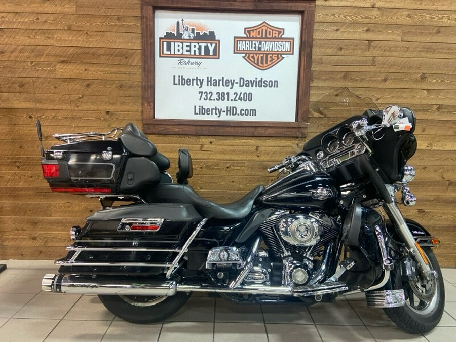 2008 Harley-Davidson Electra Glide® Ultra Classic® Vivid Black FLHTCU