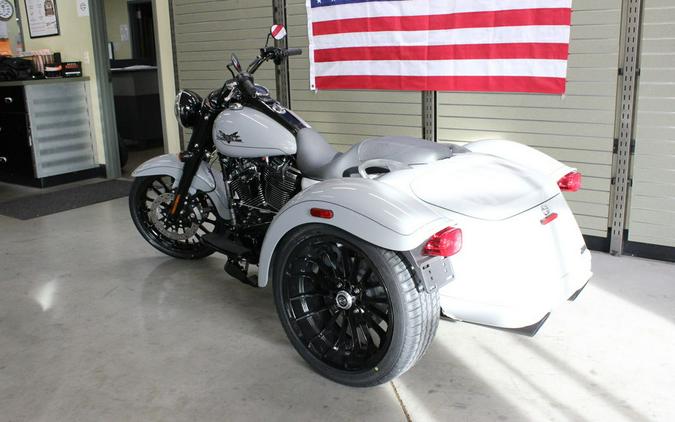 2024 Harley-Davidson® FLRT - Freewheeler®