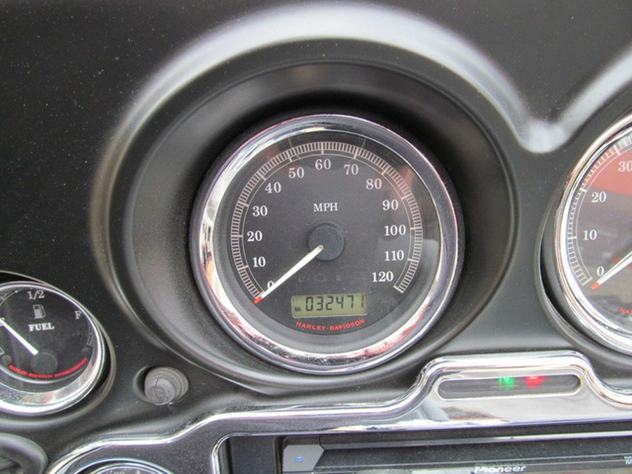 2012 Harley-Davidson FLHTC - Electra Glide Classic