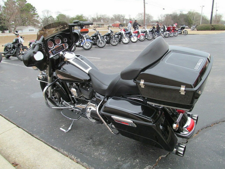 2012 Harley-Davidson FLHTC - Electra Glide Classic