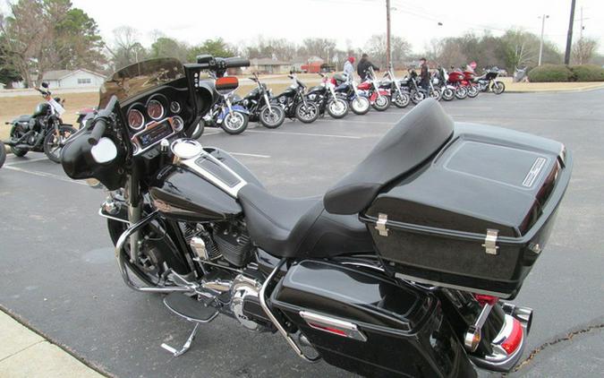 2012 Harley-Davidson FLHTC - Electra Glide Classic