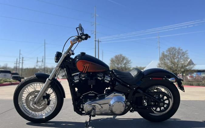2020 Harley-Davidson® FXST Softail Standard® Vivid Black 049984