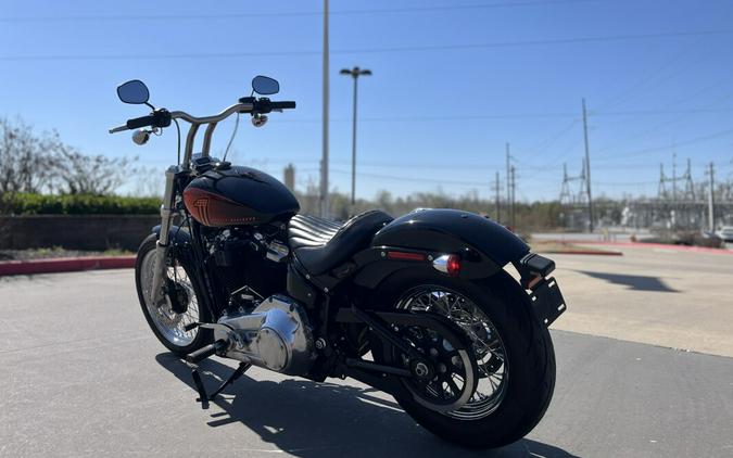 2020 Harley-Davidson® FXST Softail Standard® Vivid Black 049984