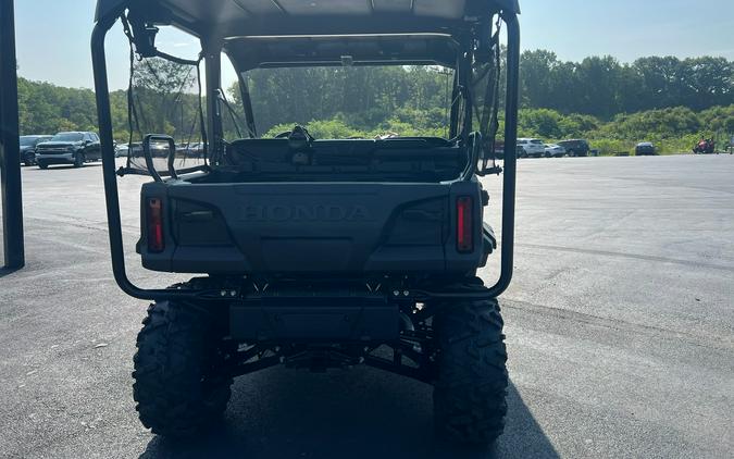 2026 Honda Pioneer 1000-5 Deluxe