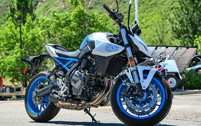 2023 Suzuki GSX-8S