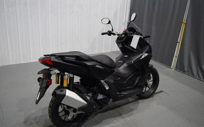 2025 Honda ADV 160