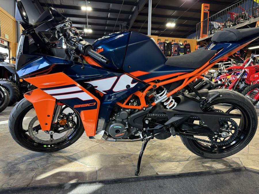 2024 KTM RC 390
