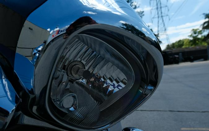 2025 SUZUKI BOULEVARD M109R