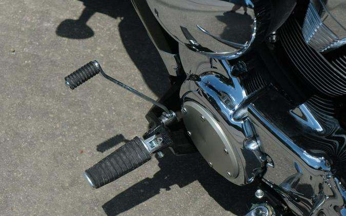 New 2025 SUZUKI BOULEVARD M109R