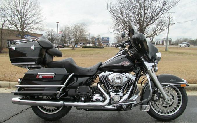 2010 Harley-Davidson FLHTC - Electra Glide Classic