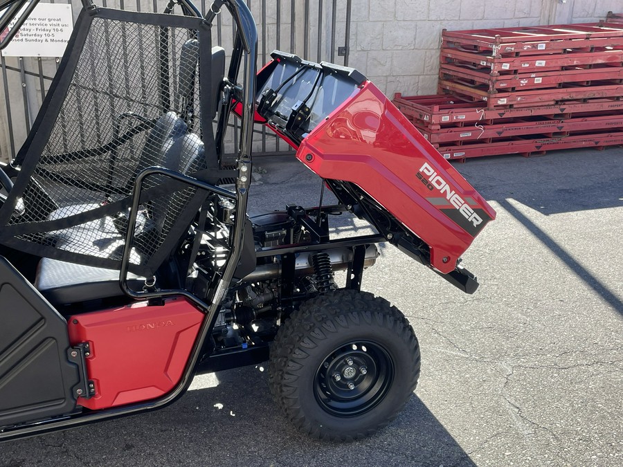 2025 Honda Pioneer 520