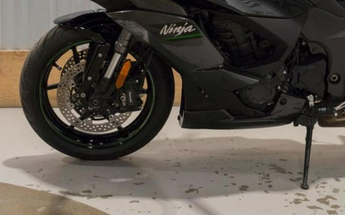 2025 Kawasaki Ninja 1100SX ABS