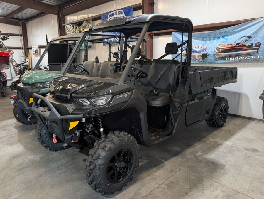 2026 Can-Am® Defender PRO XT HD10