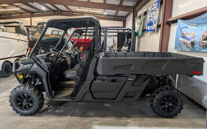 2026 Can-Am® Defender PRO XT HD10