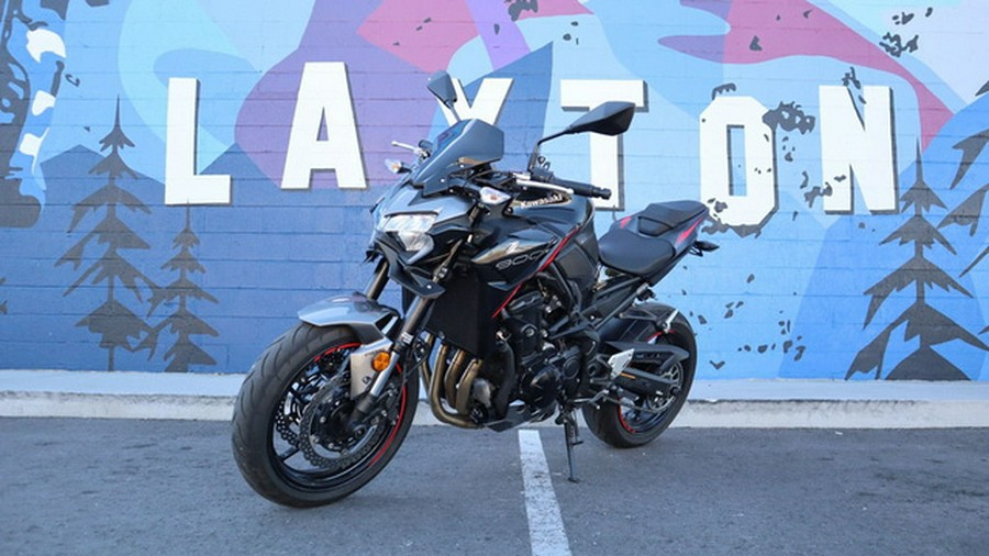 2023 Kawasaki Z900 ABS Metallic Black/Graphite Gray/Flat Black