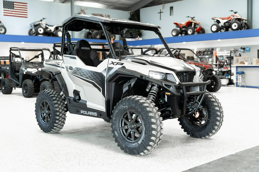 2024 Polaris Industries GENERAL® XP 1000 Ultimate