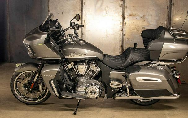 2024 Indian Motorcycle® Pursuit® Limited® with PowerBand Audio Package Titanium/Black Metallic