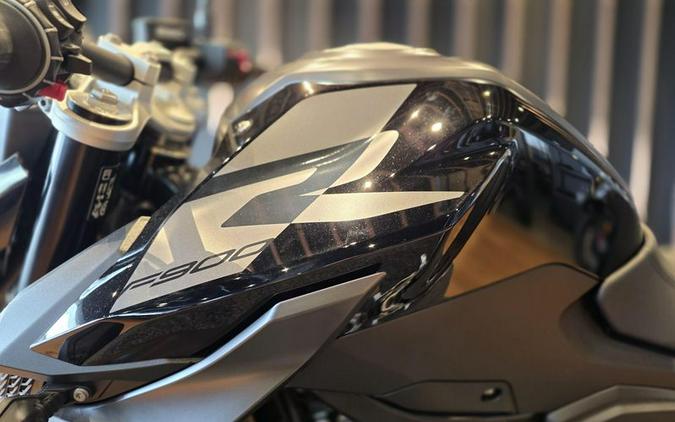 New 2025 BMW F 900 R