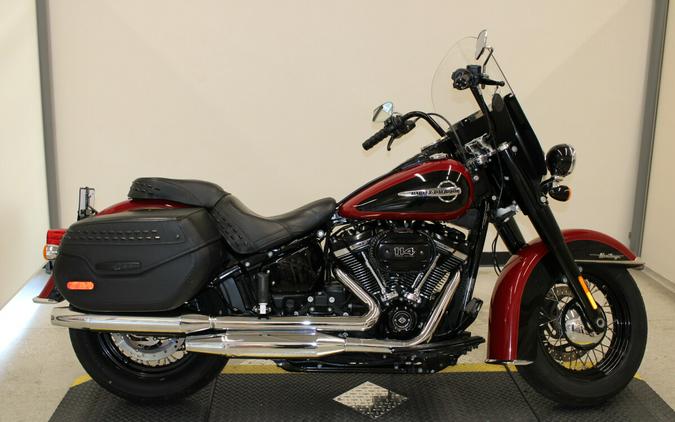 Used 2020 Harley-Davidson Heritage Softail Classic 114 FLHCS Motorcycle For Sale In Miami, Florida