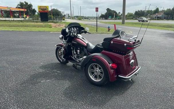 2014 Harley-Davidson Trike FLHTCUTG - Tri Glide Ultra