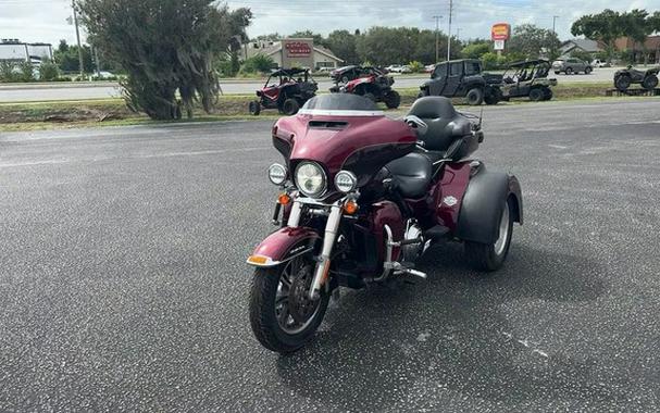 2014 Harley-Davidson Trike FLHTCUTG - Tri Glide Ultra
