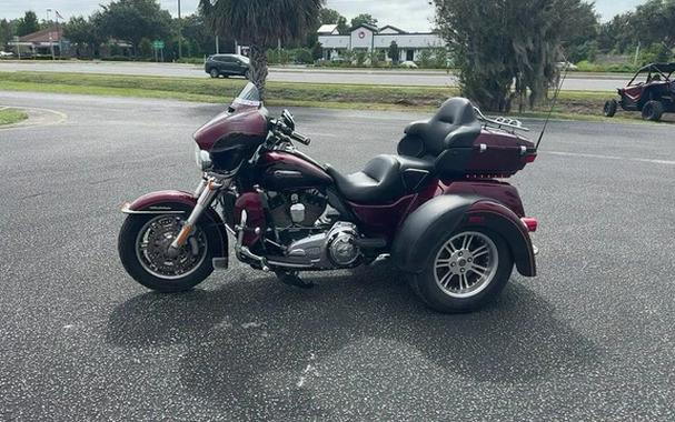 2014 Harley-Davidson Trike FLHTCUTG - Tri Glide Ultra