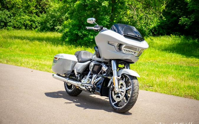 2024 Harley-Davidson® FLTRX - Road Glide®