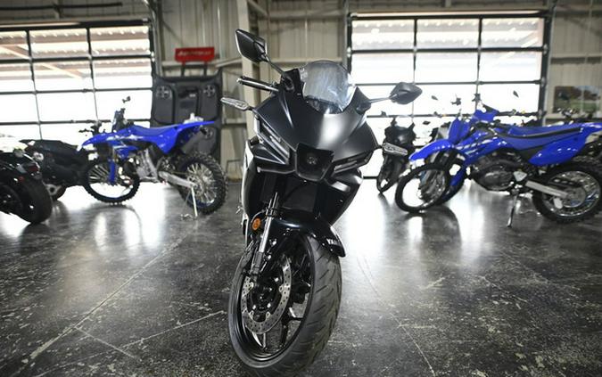 2025 Yamaha YZF R3