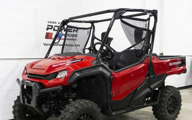 2025 Honda Pioneer 1000 Deluxe