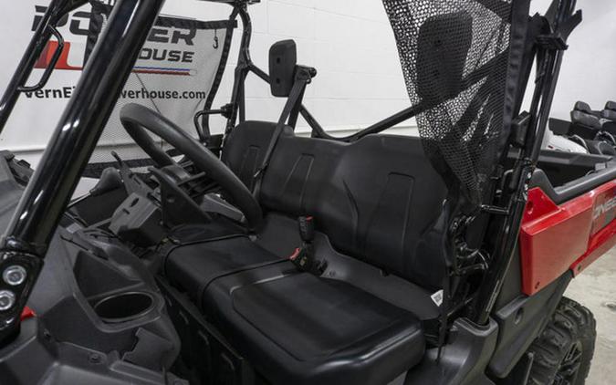 2025 Honda Pioneer 1000 Deluxe