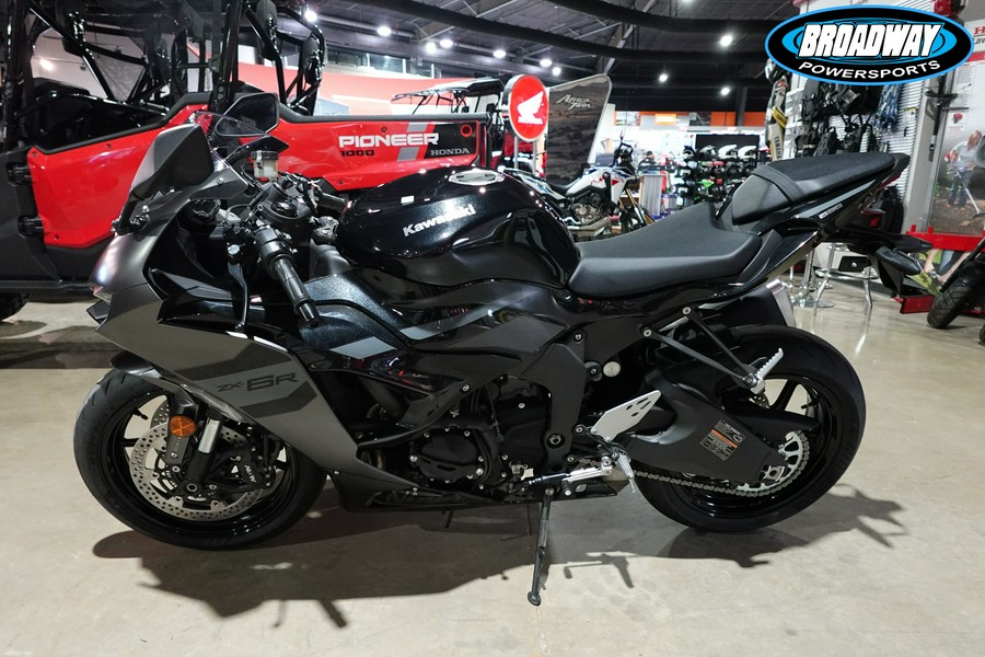 2026 Kawasaki Ninja® ZX™-6R ABS