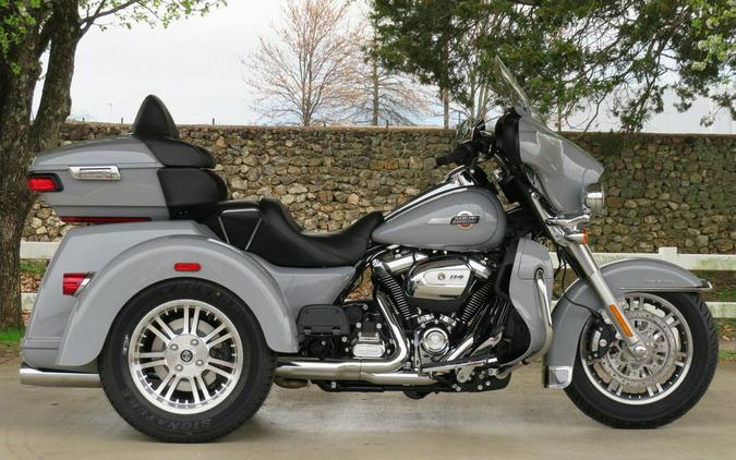 2024 Harley-Davidson® FLHTCUTG - Tri Glide® Ultra