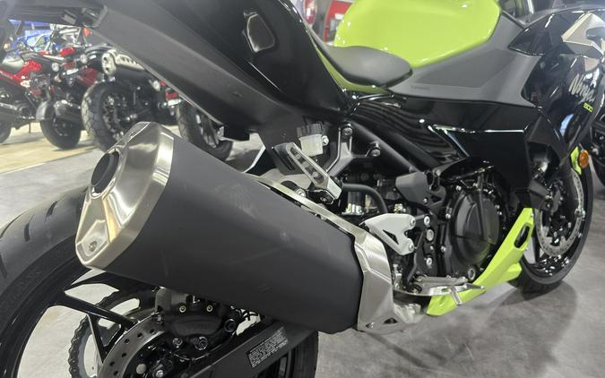 2026 Kawasaki Ninja® 500 ABS