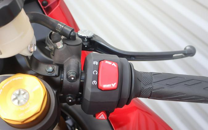 2025 Suzuki GSX-R1000R