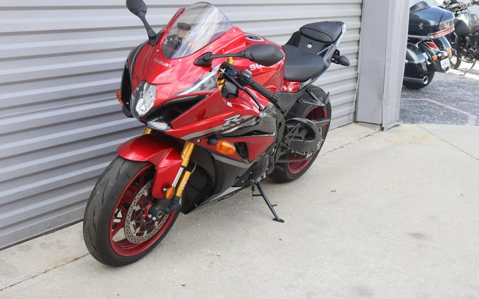 2025 Suzuki GSX-R1000R