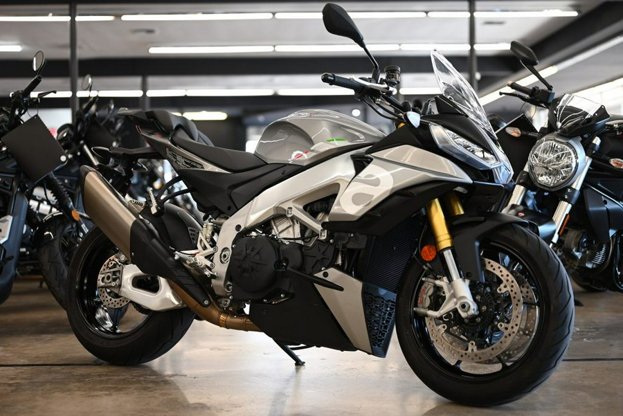 2023 Aprilia Tuono V4 RR 1100