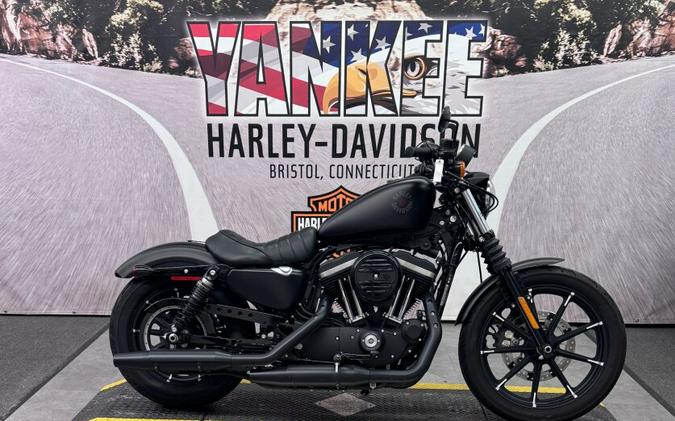 2022 XL 883N Iron 883™