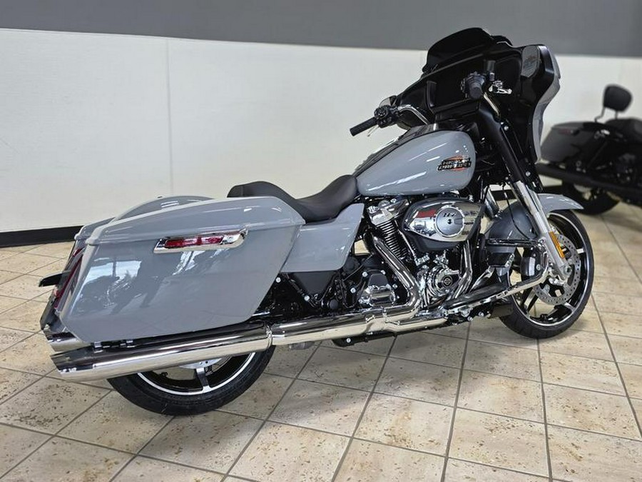 2026 Harley-Davidson® FLHX - Street Glide®