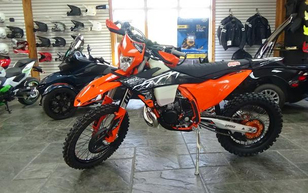 2025 KTM 300 XC-W Hardenduro