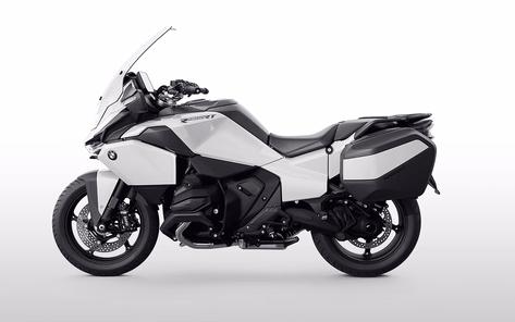 2026 BMW R 1300 RT-P