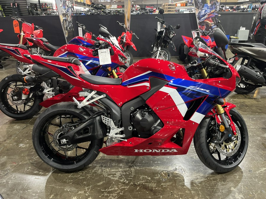 2024 HONDA CBR600RR