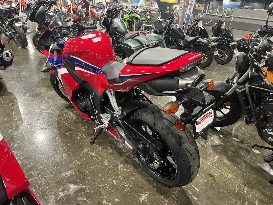 2024 HONDA CBR600RR