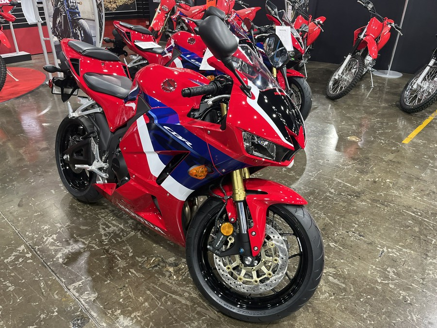 2024 HONDA CBR600RR