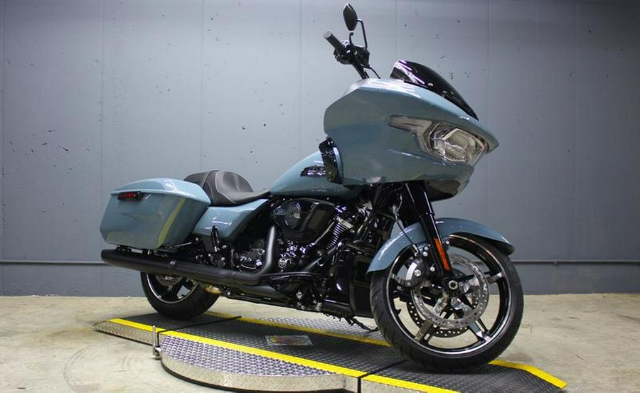 2024 Harley-Davidson® FLTRX - Road Glide®