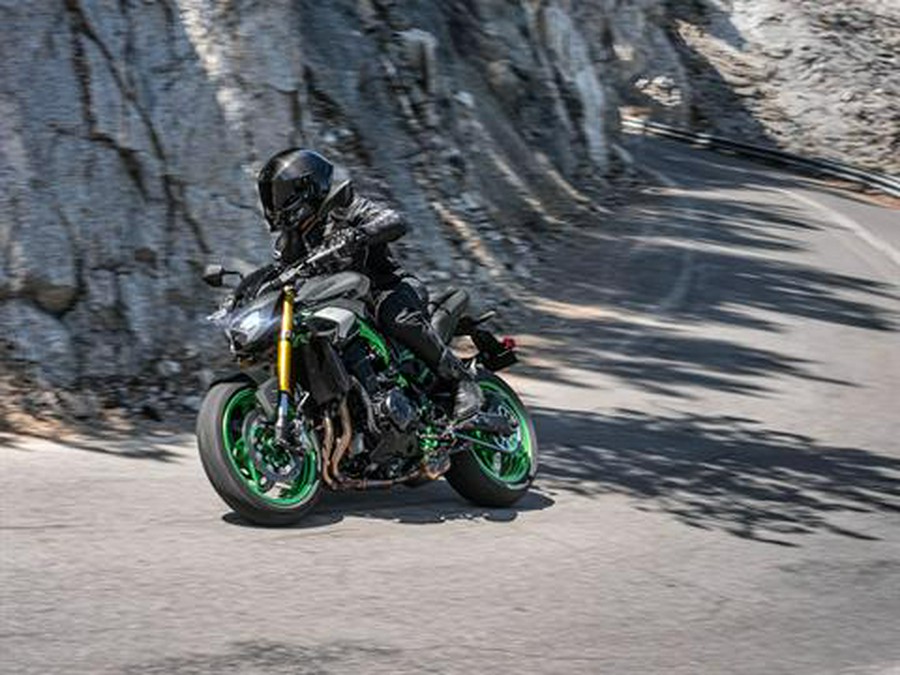 2026 Kawasaki Z900 SE ABS