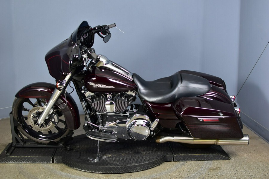 2014 Harley-Davidson Street Glide Special
