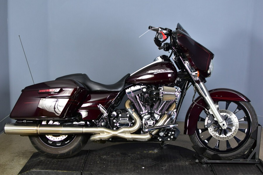 2014 Harley-Davidson Street Glide Special