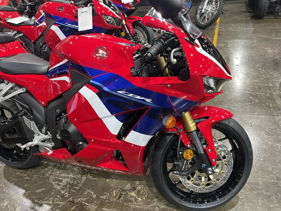 2024 HONDA CBR600RR